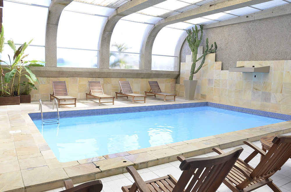 קסינו Apart Hotel Villa Moura מראה חיצוני תמונה